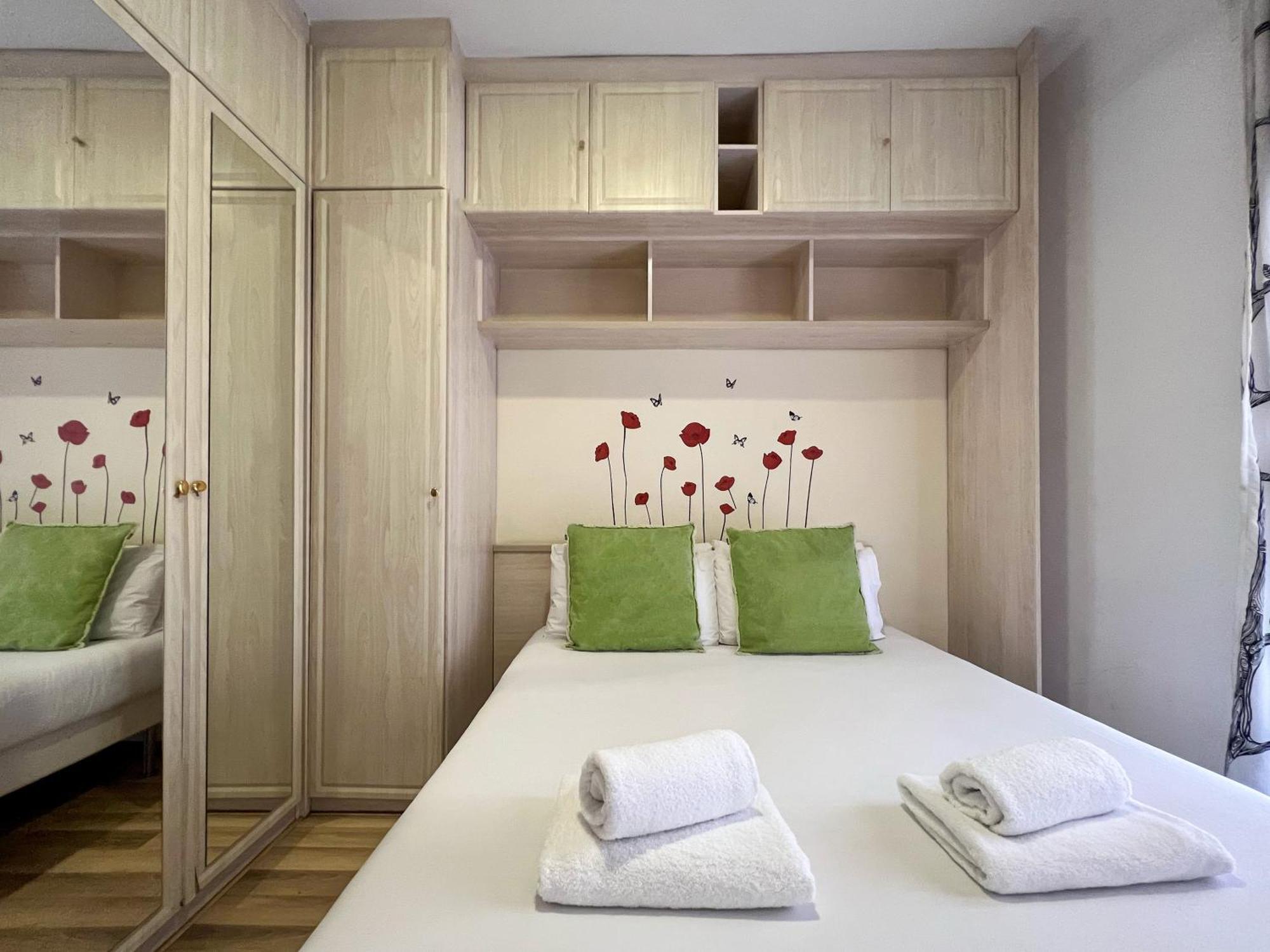 Stay U-Nique Apartments Sardenya II Barcelona Eksteriør bilde